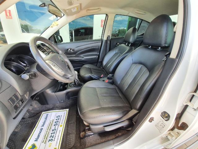 Versa SL 1.6 - Novíssimo - Foto 4