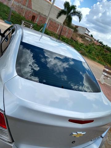 Carro Prisma 1.0 - 2016 - Foto 2