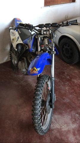 Honda Nx 200 com roupa da crf 230 - Foto 2
