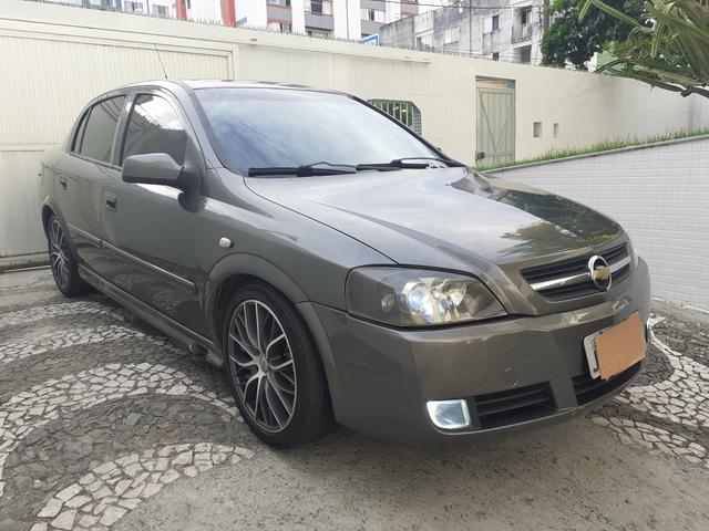 Chevrolet Astra CD 2.0 Sedan 2004 - Foto 11
