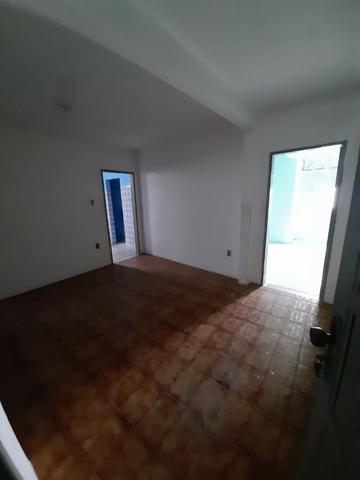 Duas Casas Em Uma, Area Para Churrasco Com Vista Panorâmica. Vizinhança familiar - Foto 2