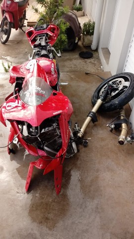 Sucata de moto para retirada de peças Ducati 1199 Panigali 2015 - Foto 3