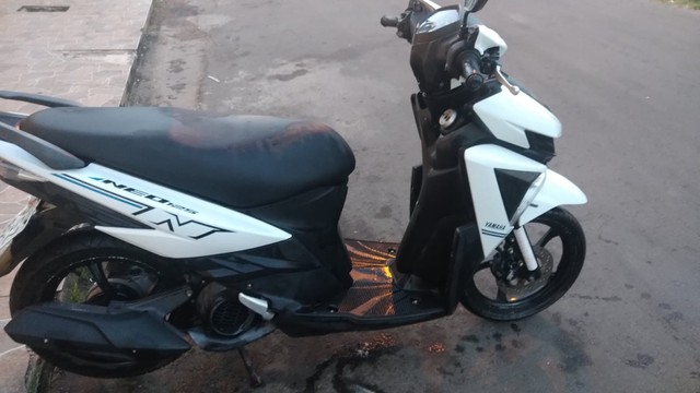 MOTO YAMAHA NEO 125