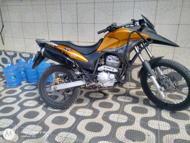 XRE 300