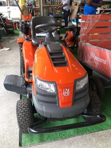 Micro Trator Cortador de Grama TS114 15hp Novo