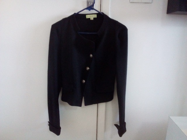 Casaquinho Inverno Preto Feminino comprado na Austrália