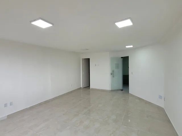 VENDE-SE SALA NA EPITÁCIO PESSOA 