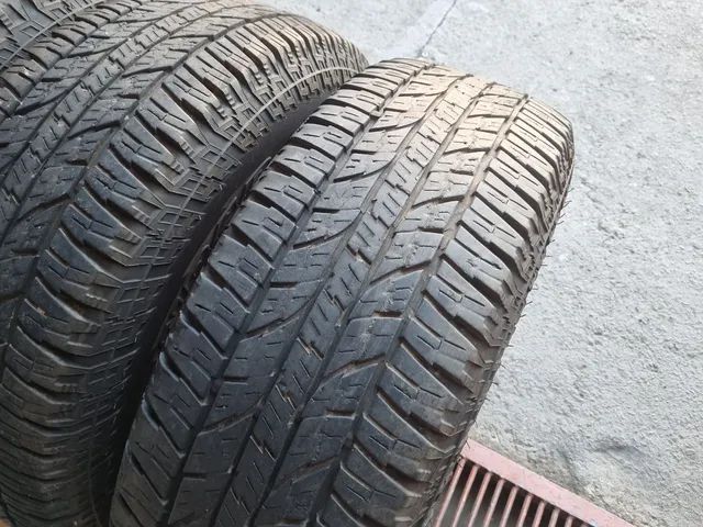 Jogo de 04 Pneus aro 16" Yokohama 265/70 com 70% de vida útil  - Foto 4