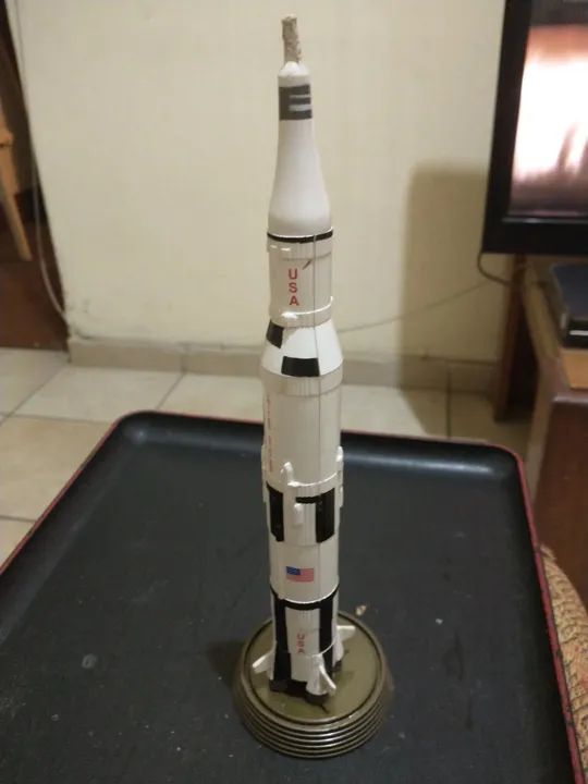 Miniatura foguete super detalhista