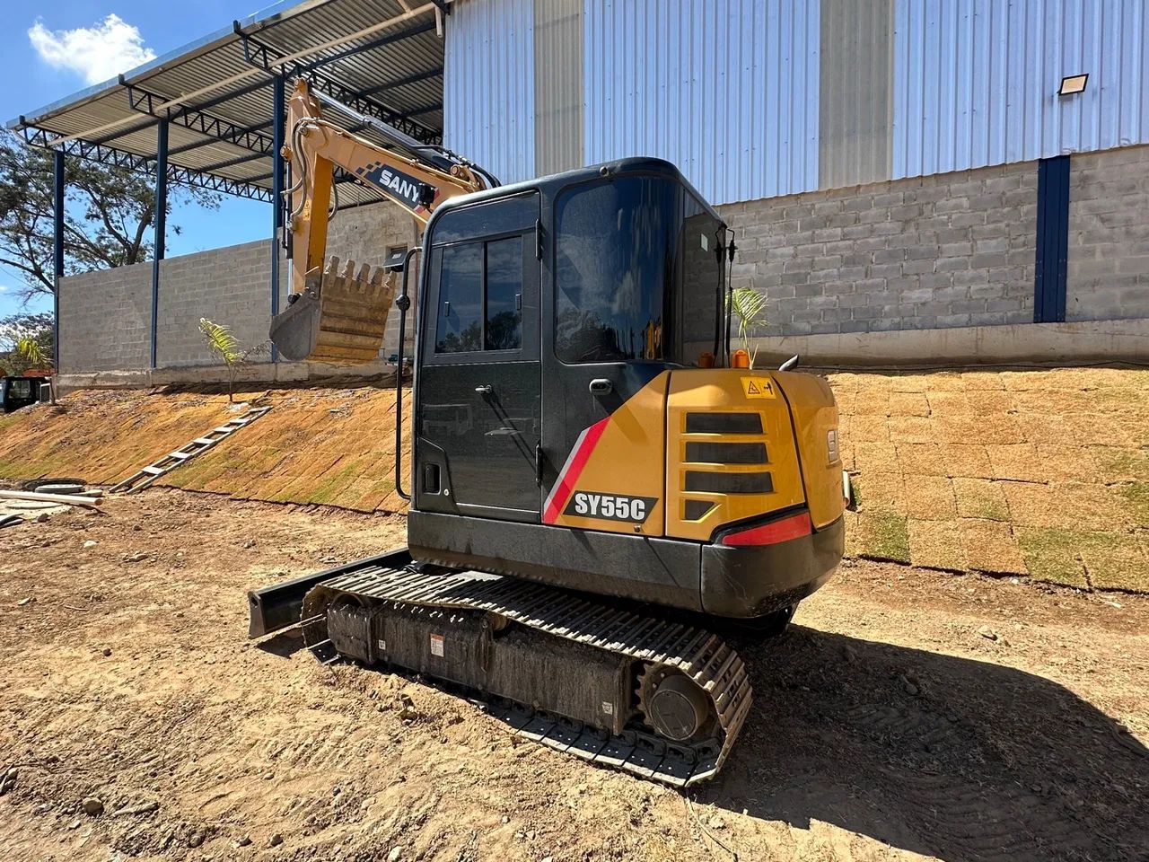 Mini escavadeira Sany SY55C 2024 - Foto 2