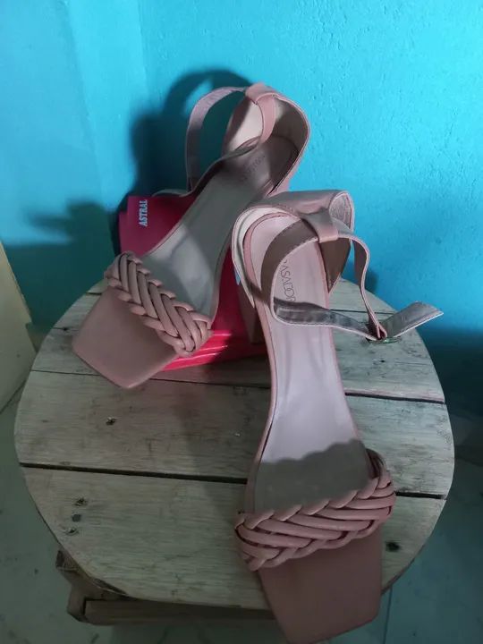 Sandália feminina salto, número 43 - Foto 2