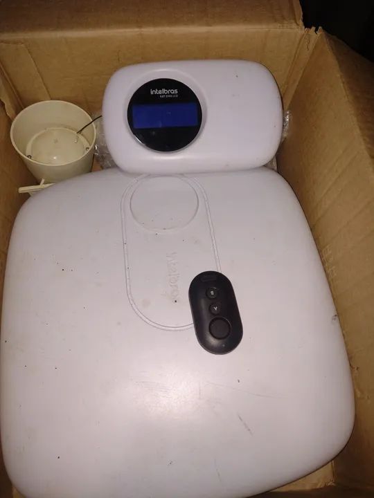 Central de alarme Intelbras 