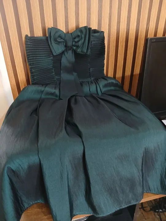 Vestido verde escuro de festa - Foto 2