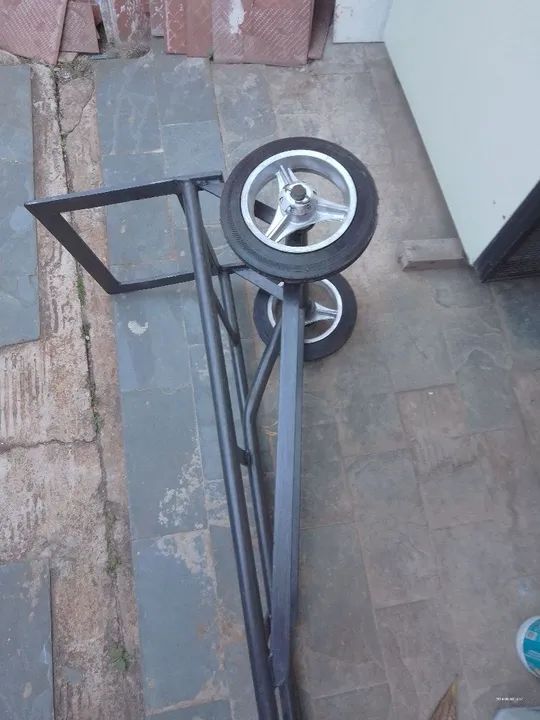 Carrinho pra cargas e descargas  - Foto 4