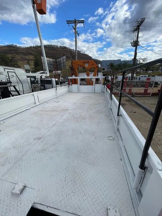 MB AXOR 2831 MUNCK E CARROCERIA  - Foto 12