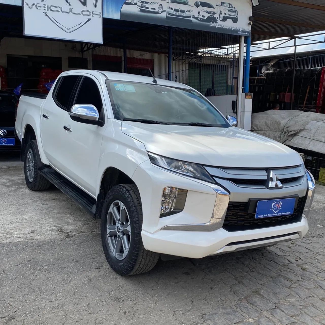 L200 Triton HPE SPORT // 2022 muito bem conservada  - Foto 3