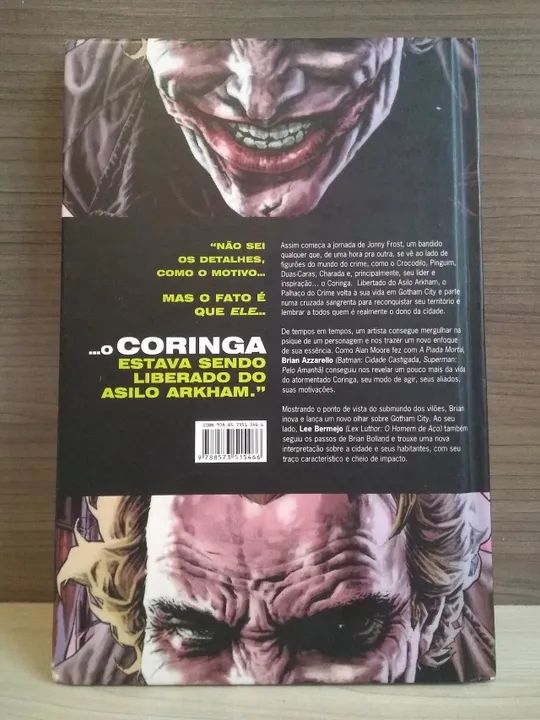 Livro Quadrinhos Coringa Capa Dura Deluxe Novo - Foto 2