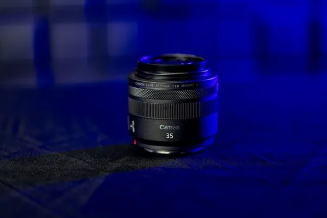 Lente RF 35mm f1.8 - Foto 2