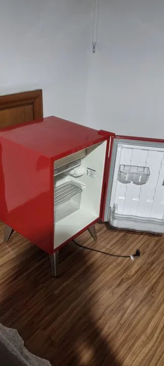 Geladeira retrô vermelha Brastemp  - Foto 3