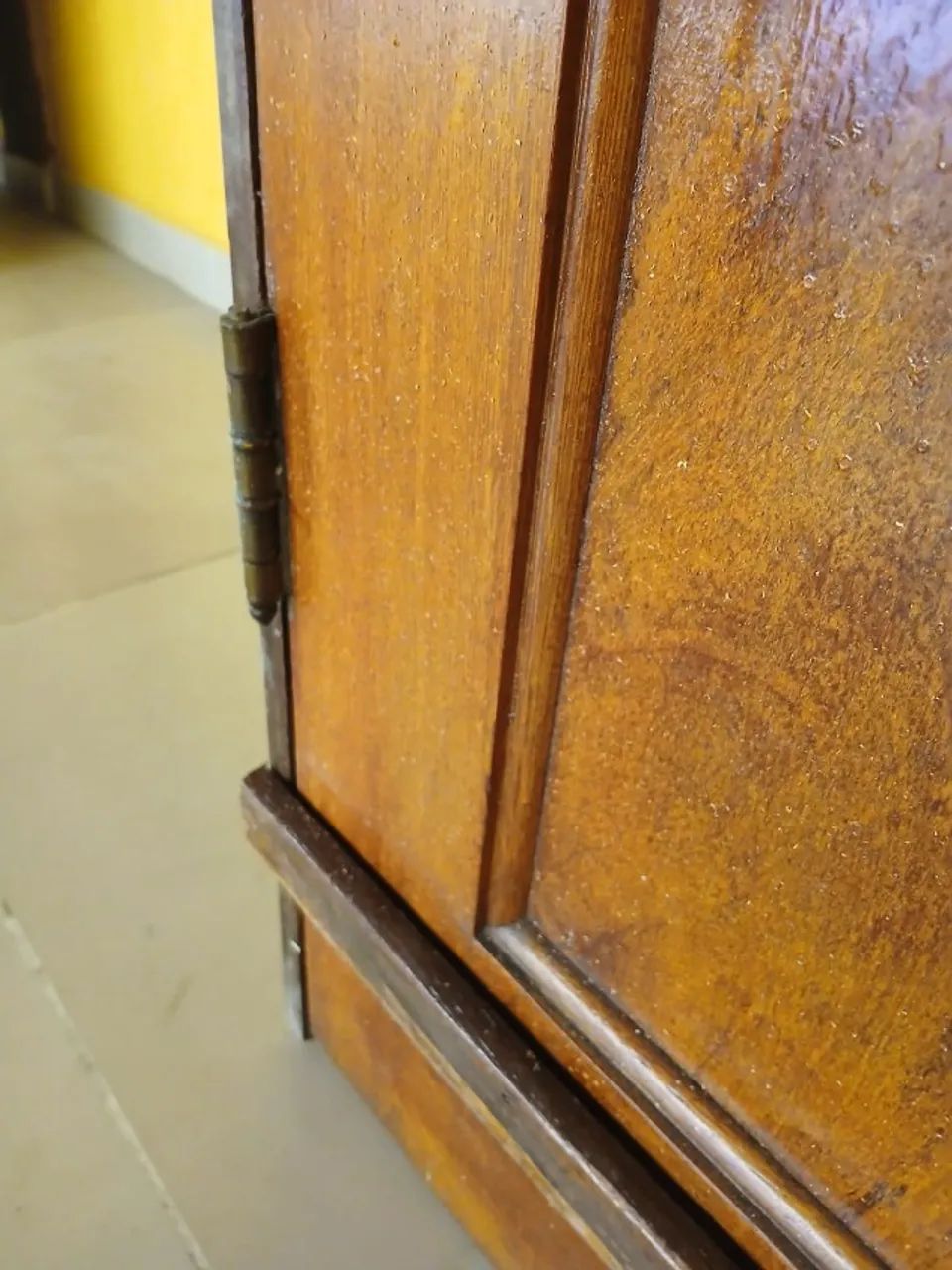 Porta de Madeira Maciça, caixonete, dobradiças e alisar. - Foto 6