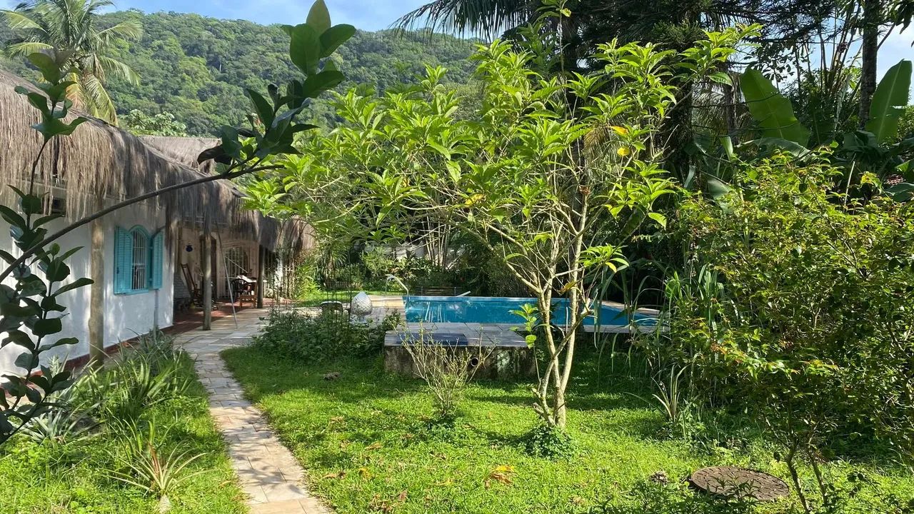 Imóvel para aluguel e venda possui 1056M2 com 4 quartos em Guaiúba - Guarujá - SP