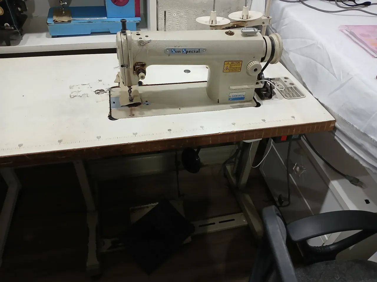 BAIXOU ! Aproveitem :Máquina de Costura Industrial  - Foto 2