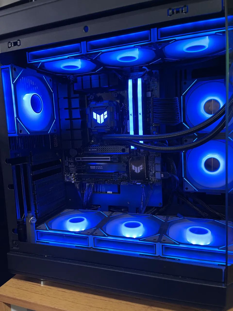 PC Gamer64166994168065120