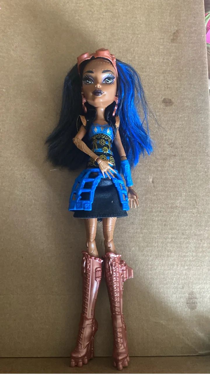Boneca robeca Ghouls Alive monster high