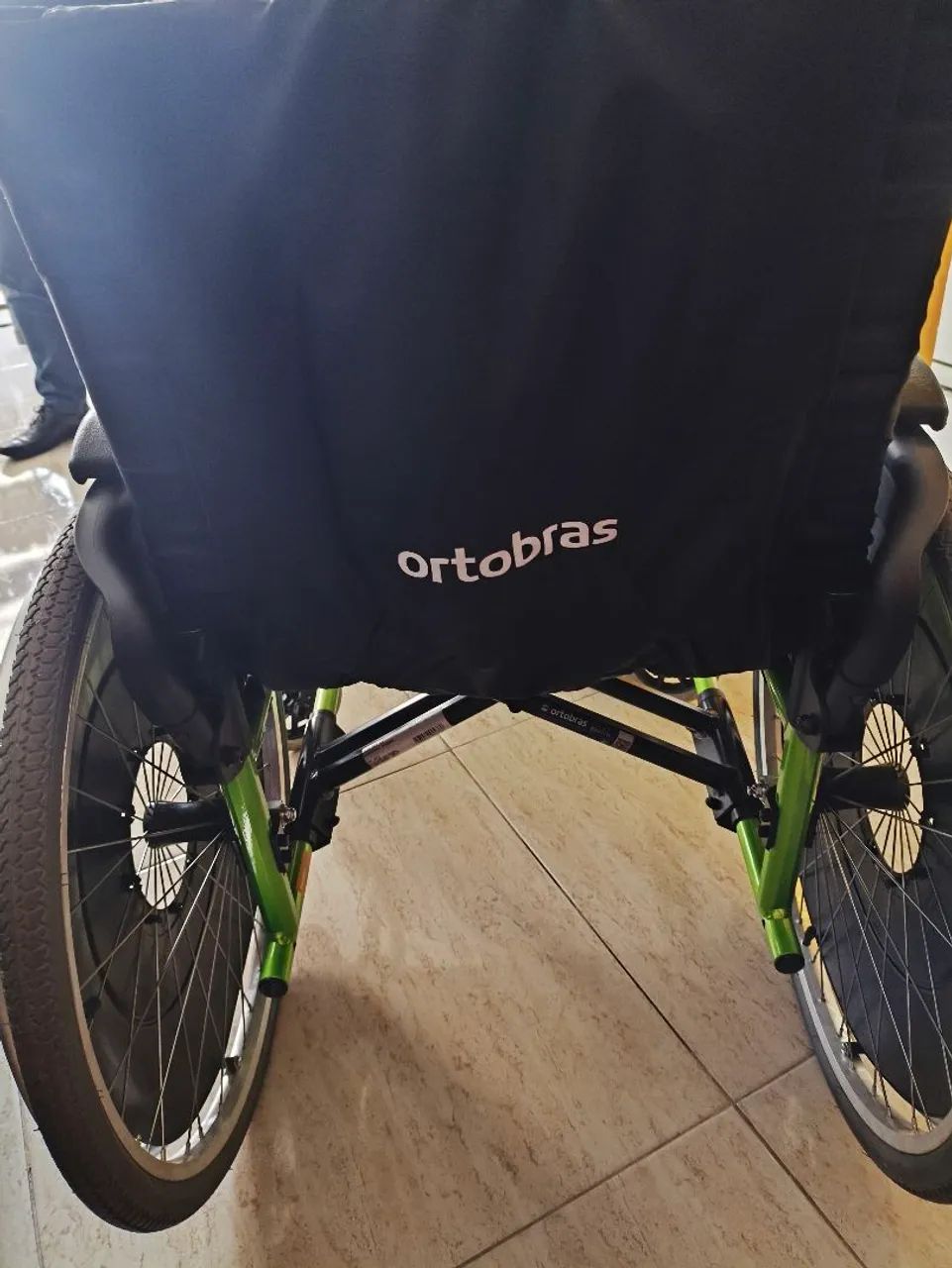 Vendo Cadeira de Rodas - Ortobras - Foto 6