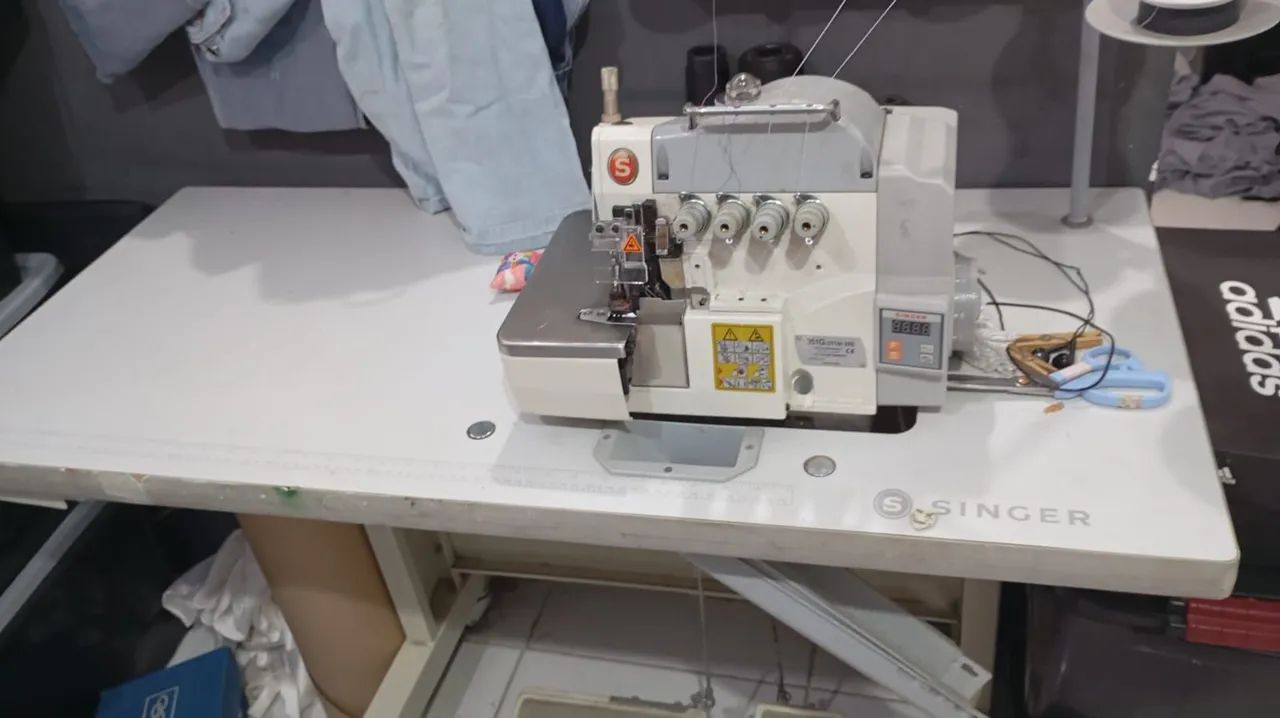 Máquina de Costura interlock Industrial direct drive - Foto 4