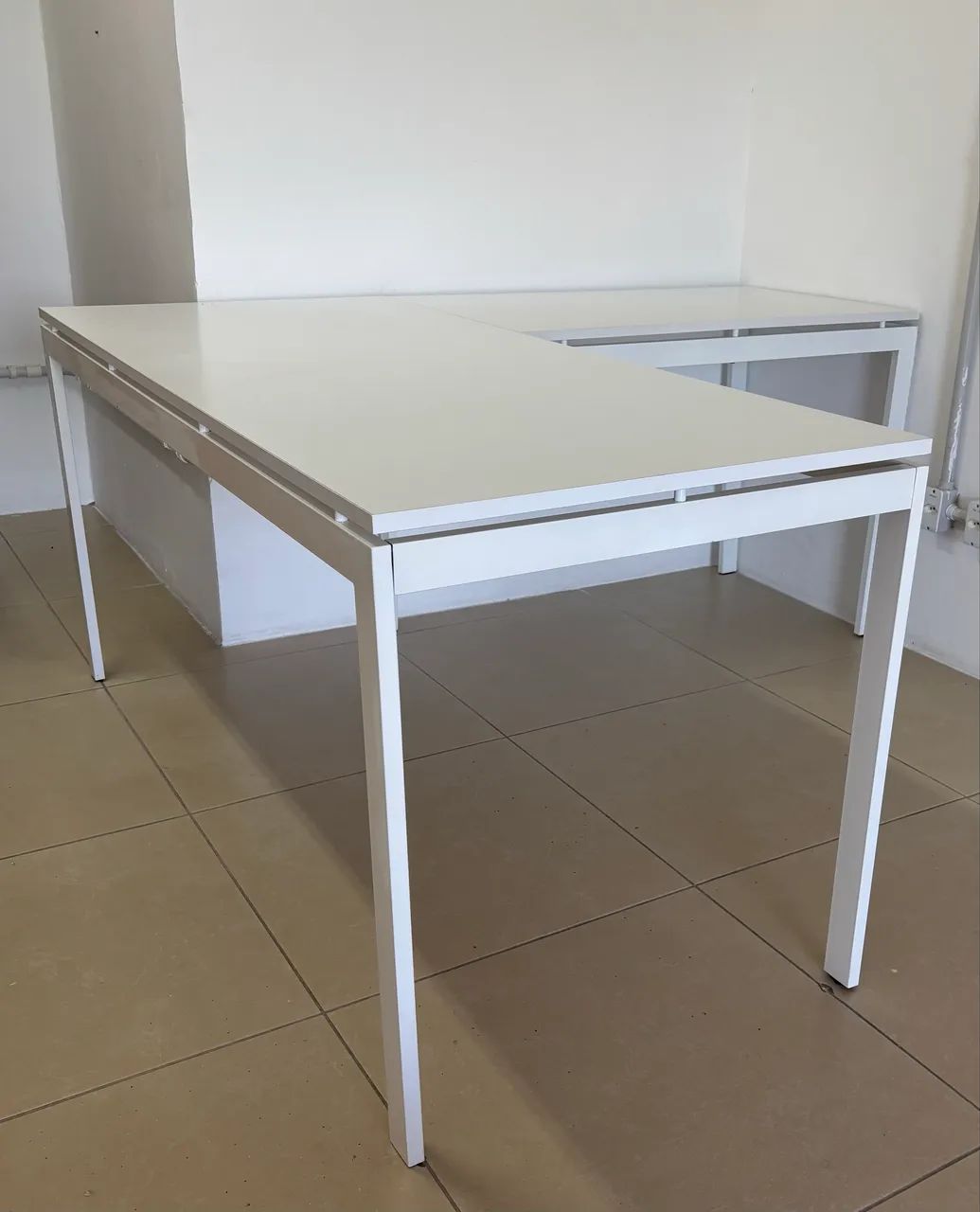 Mesa de escritório 64617798149251124