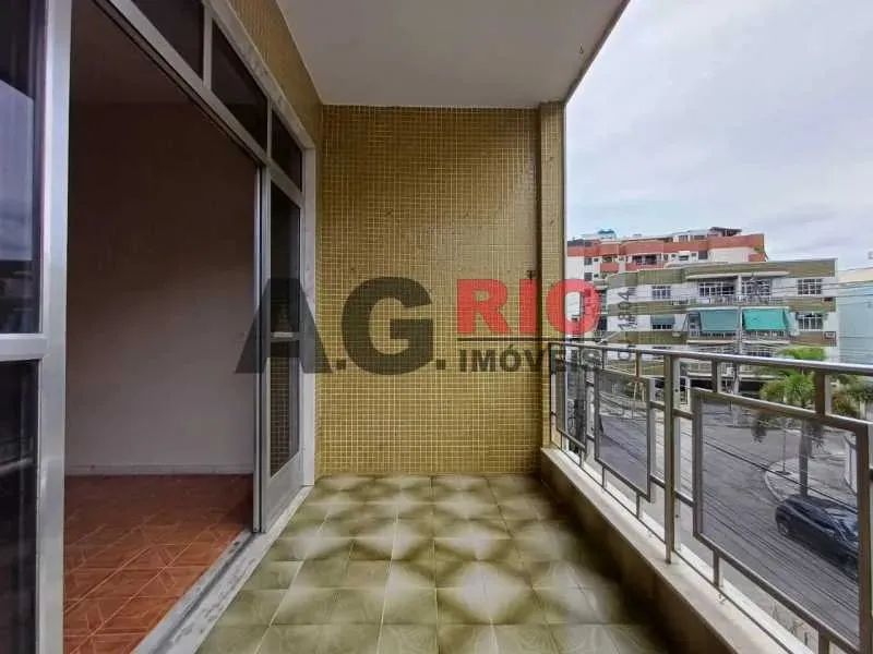 Apartamento : Padrão / Residencial / Vila Valqueire - Foto 2