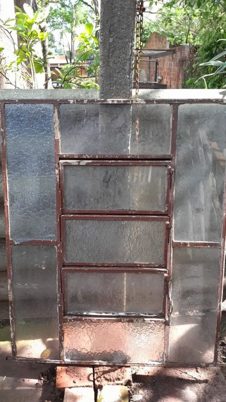 Janela de ferro64290666846465120