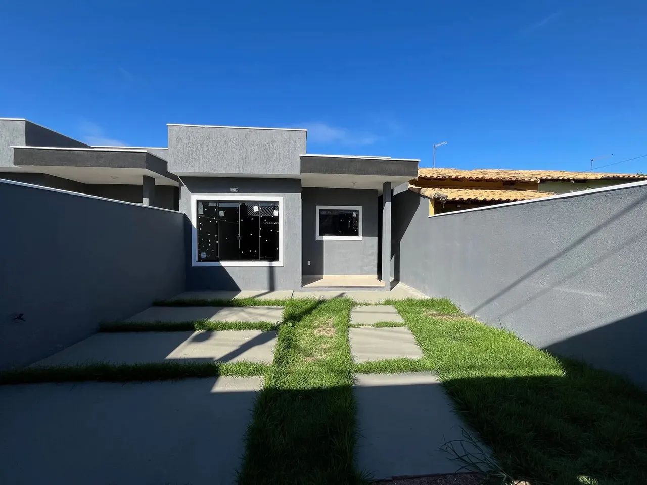 Casa 2 Quartos, 1 Suíte, Piscina, Churrasqueira no Jardim Atlântico Central - Foto 2