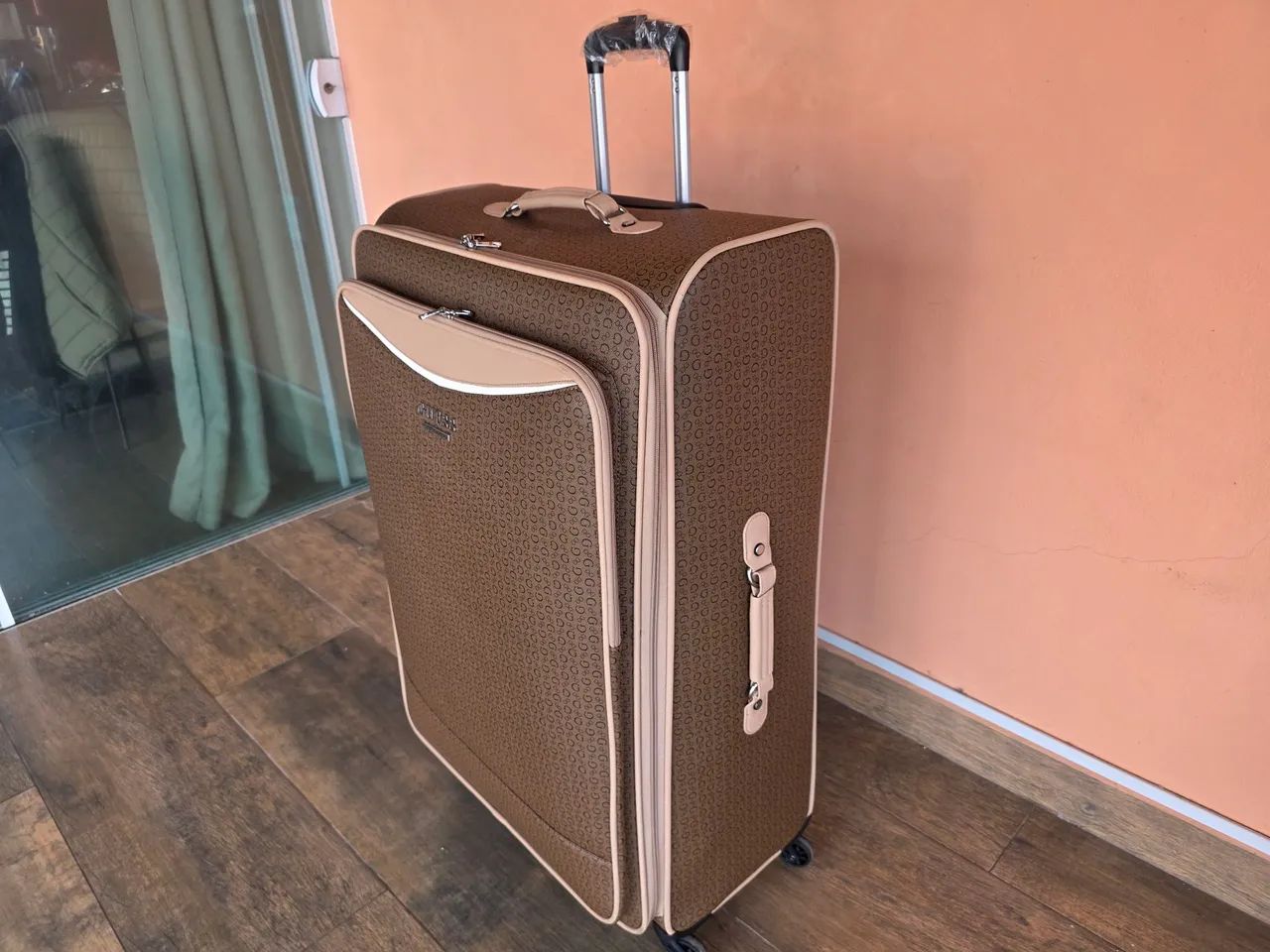 Mala de Viagem Guess Marrom