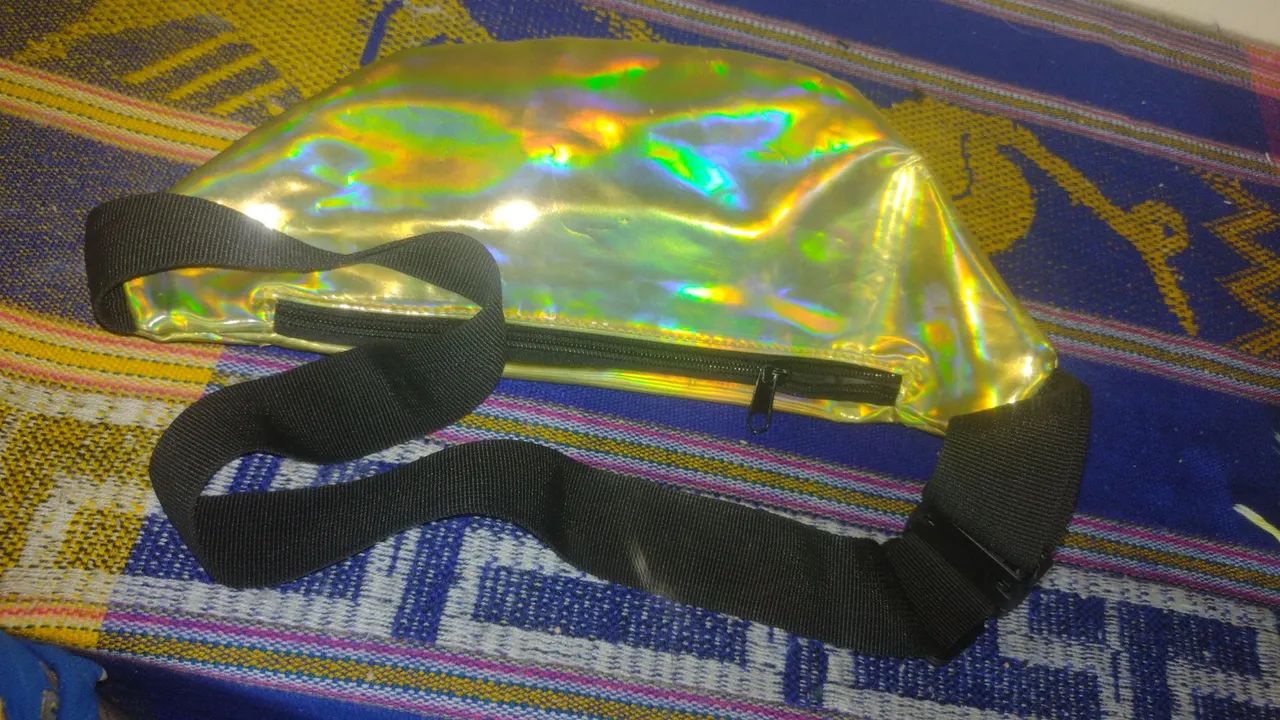 Pochete amarela com reflexo  - Foto 4