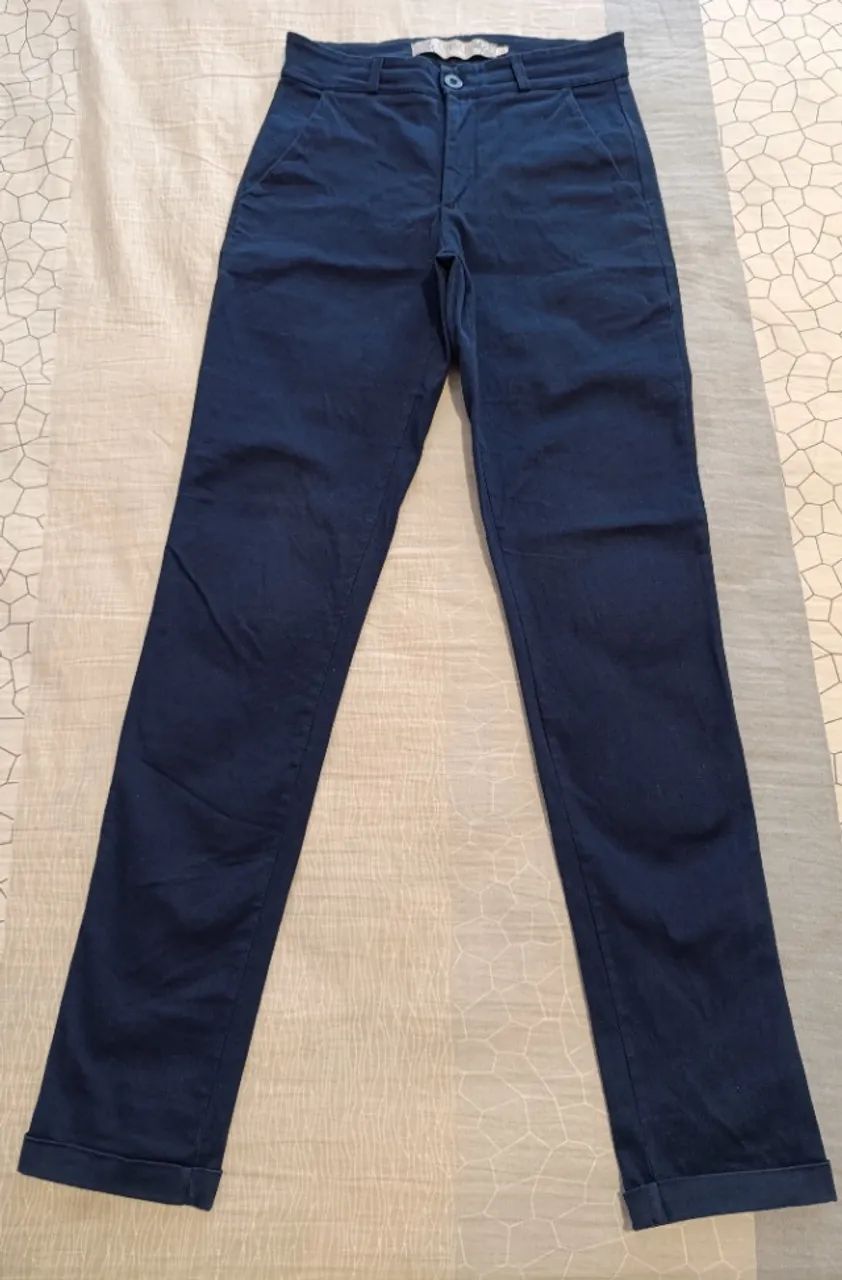 Calça de alfaiataria azul marinho (algodão e elastano)