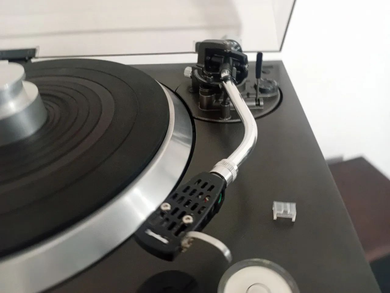 TOCA DISCO TECHINCS - QUARTZ - DIRECT DRIVE AUTOMATIC SL 1400 MK2 - Foto 3