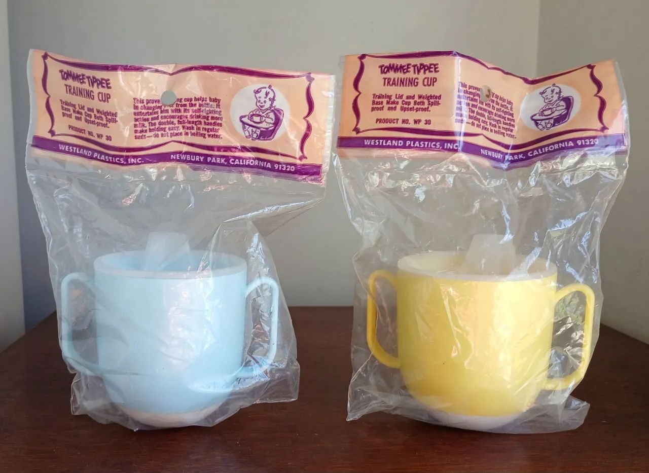 Copo bebê Tommee Tippee antigo (cada) - Foto 2