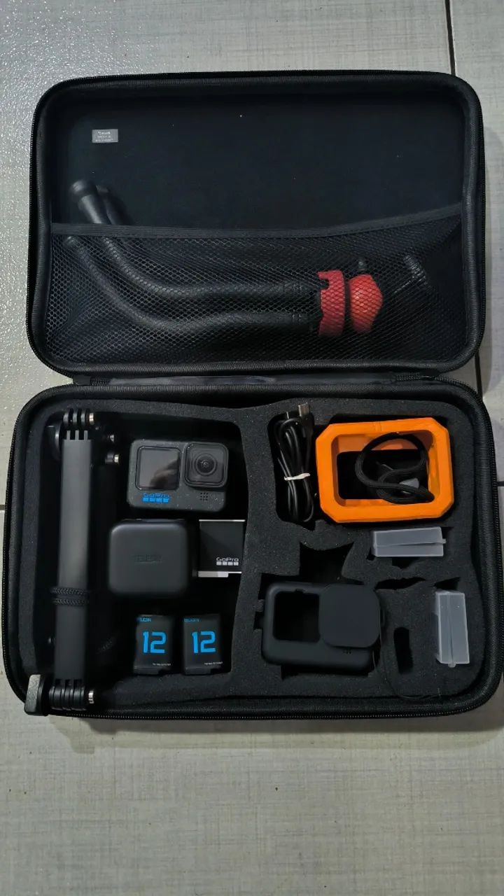 GOPRO HERO BLACK 12 + 3 BATERIAS + ACESSÓRIOS (2 MESES DE POUCO USO) - Foto 3