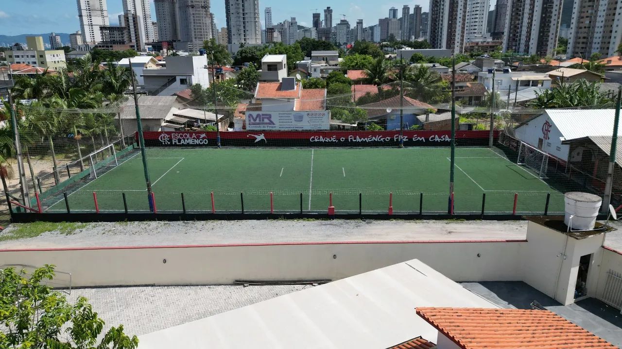 Campo Society + Bar/Evento à Venda em Itapema - Contrato 10 anos com Escolinha Flamengo - Foto 2