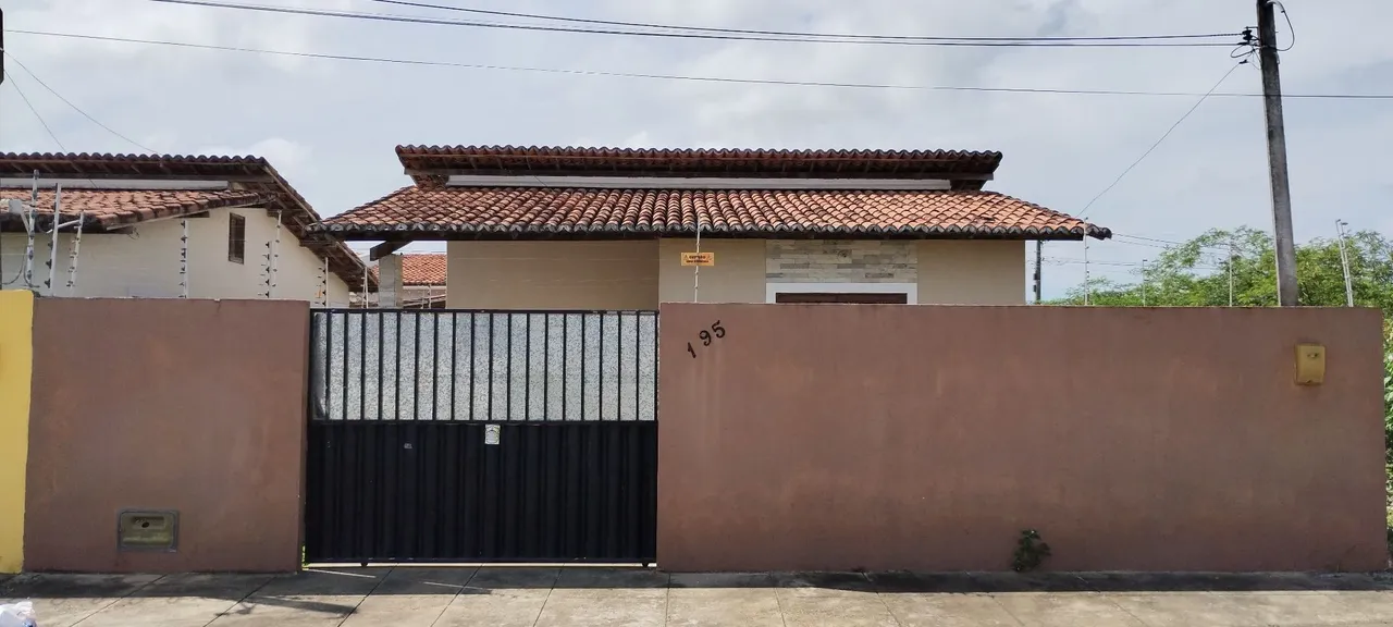 Aluguel de casa( disponível dia 10 de julho). 02 quartos. Sendo 01 suíte