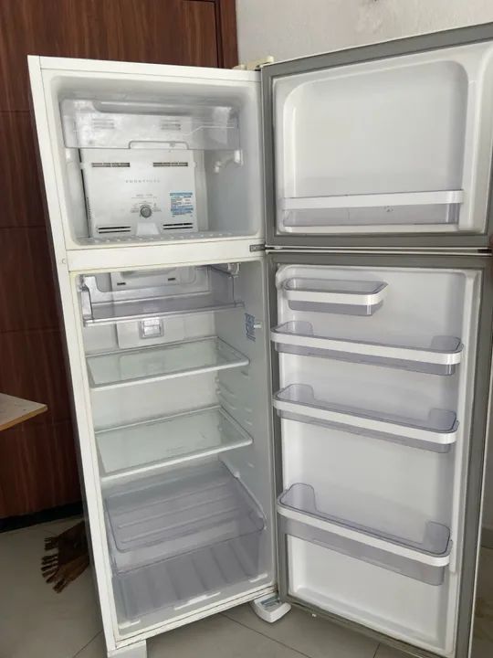 Geladeira Electrolux Semi Nova