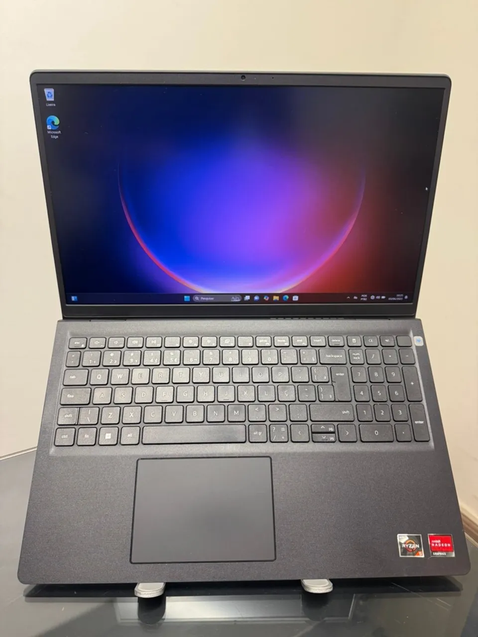 Notebook Dell Ryzen5 Série5000 Leitor Digital FullHD Placa AMD Radeon