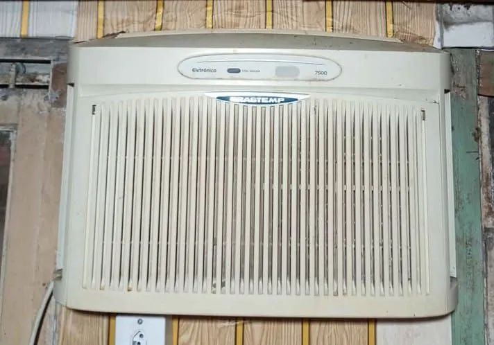 Ar condicionado 