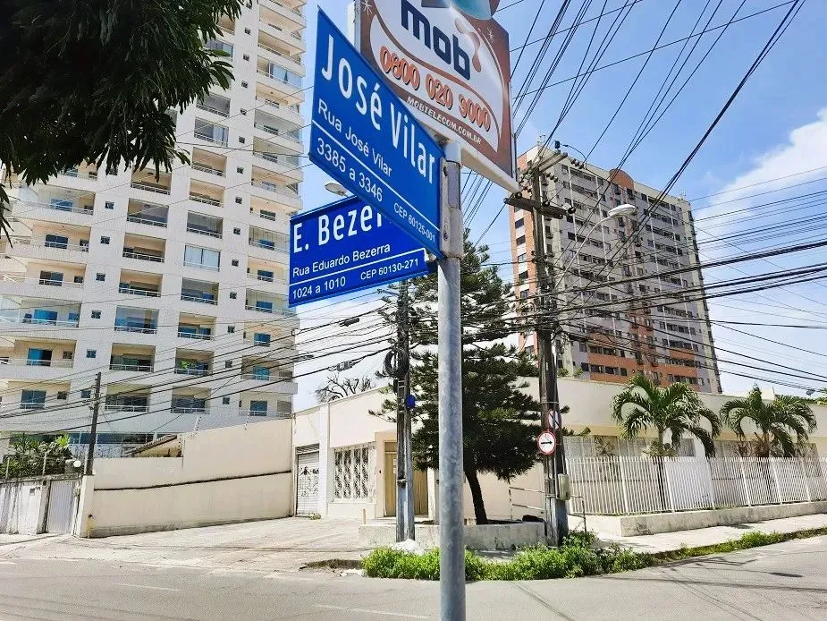CASA COMERCIAL NO DIONISIO TORRES