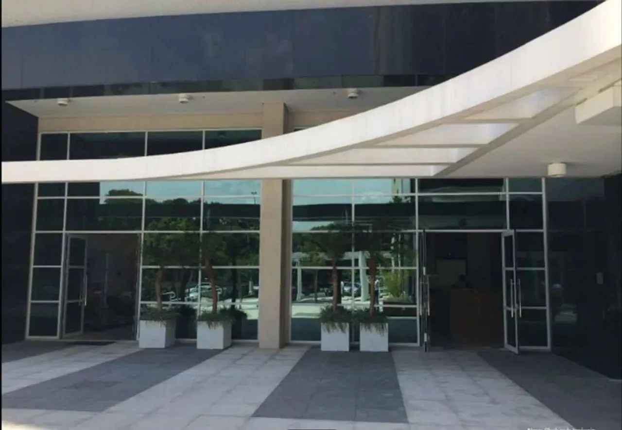 Sala comercial em Rua Verbo Divino - Chácara Santo Antônio (Zona Sul) - São Paulo/SP