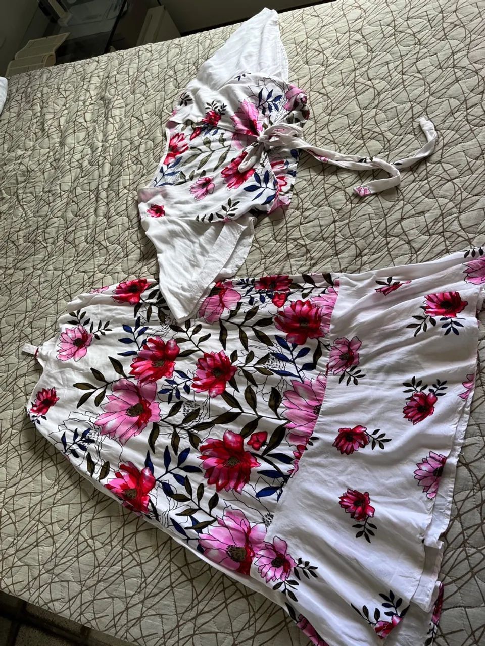 Conjunto floral - Foto 2
