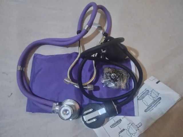 Medidor de pressão com estetoscópio  - Foto 4