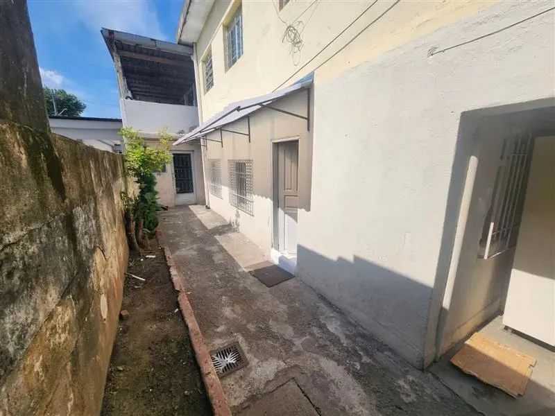 Casa térrea no Jardim Belém  Ermelino Matarazzo, com 4 cômodos (sendo 2 dormitórios) e 1 v - Foto 3